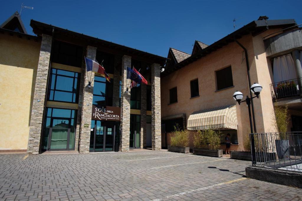 Sole Della Franciacorta - Hotel & Restaurant Capriolo Dış mekan fotoğraf